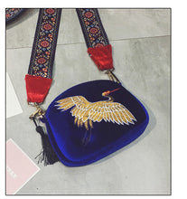 Herald Fashion Mini Velvet Embroidery Crane Shell Bag Wild Strap Fashion Shoulder Bags Designer Tassel Vintage Crossbody Bag